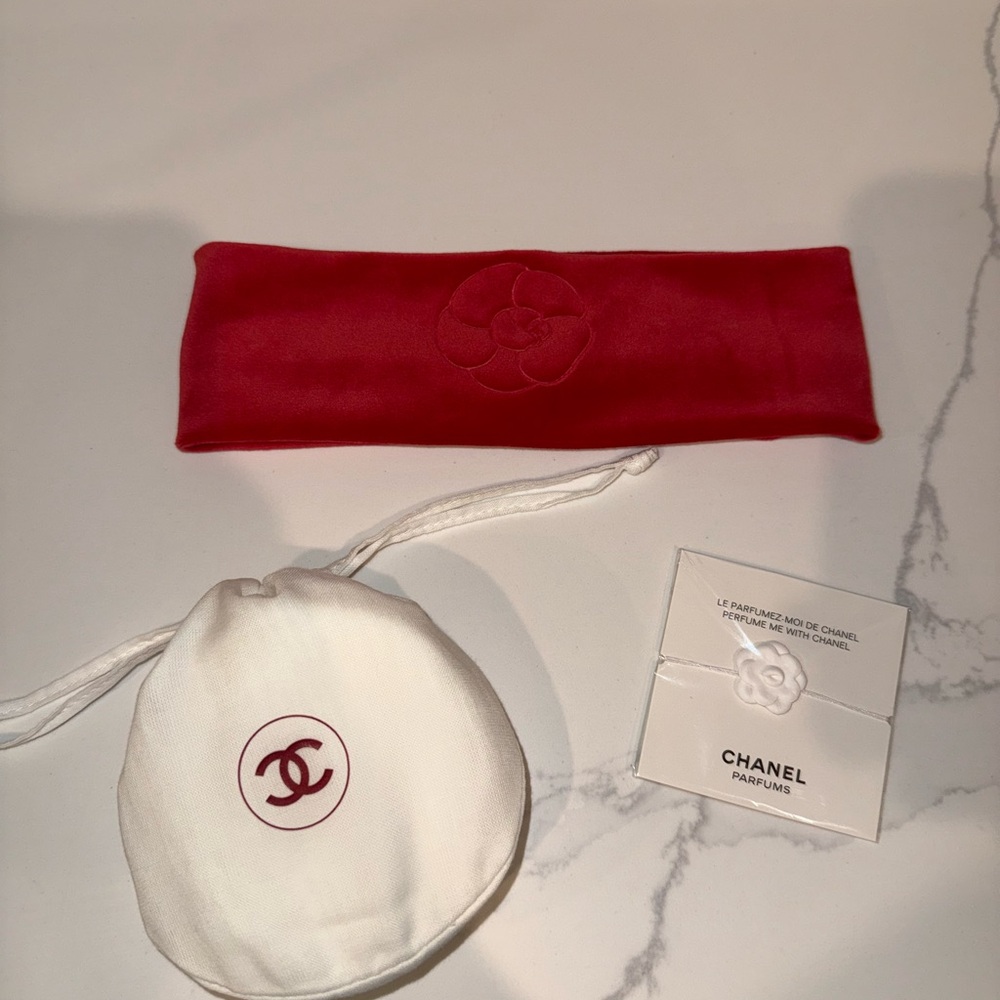 Chanel Beauty Spa Gift Set ❤️🧖‍♀️ - Picture 2 of 14